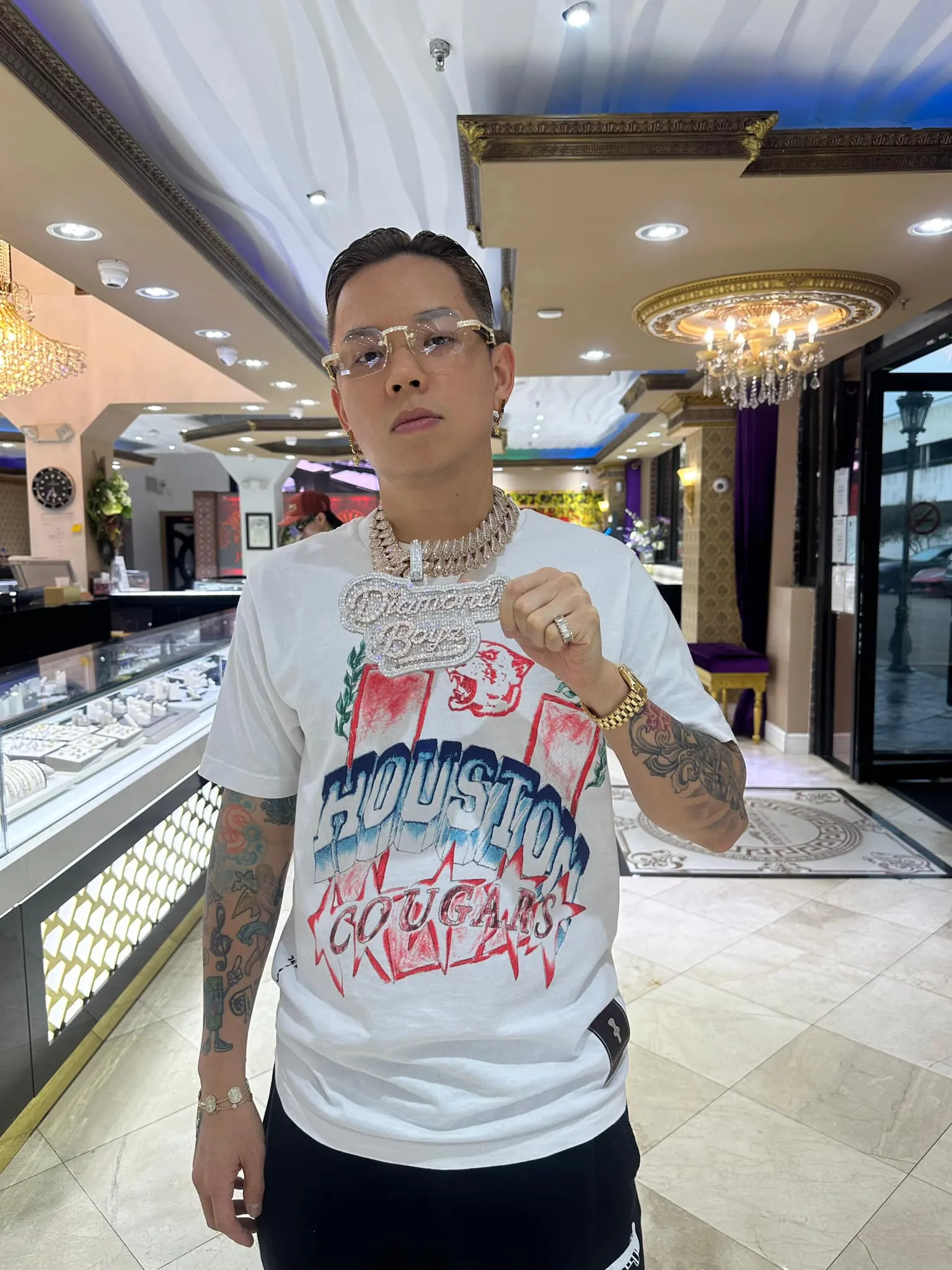 rapper-bi-to-bo-con-khien-du-luan-xon-xao-3