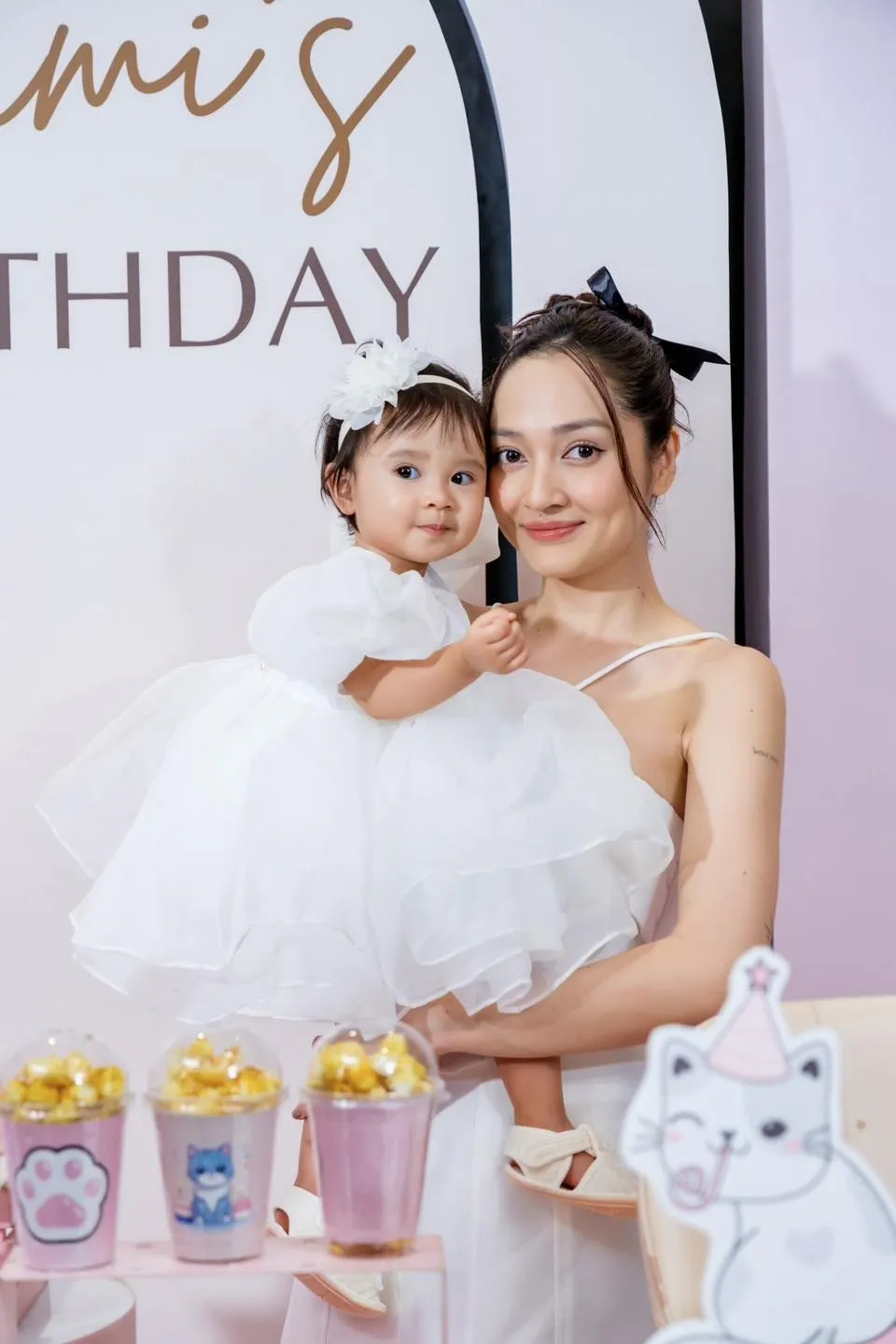 bao-anh-he-lo-ten-that-cua-con-gai