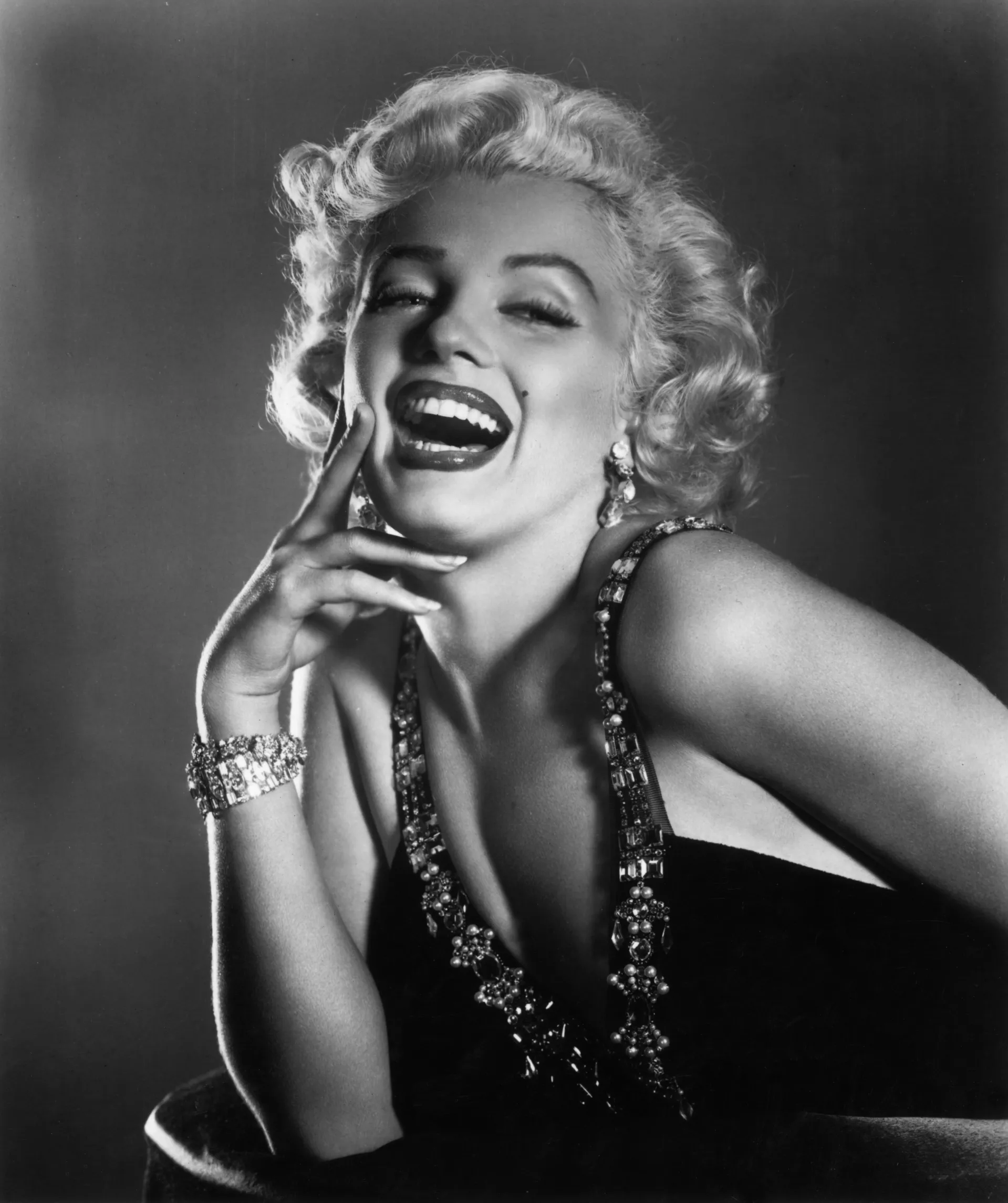 bi-can-ve-cai-chet-cua-marilyn-monroe