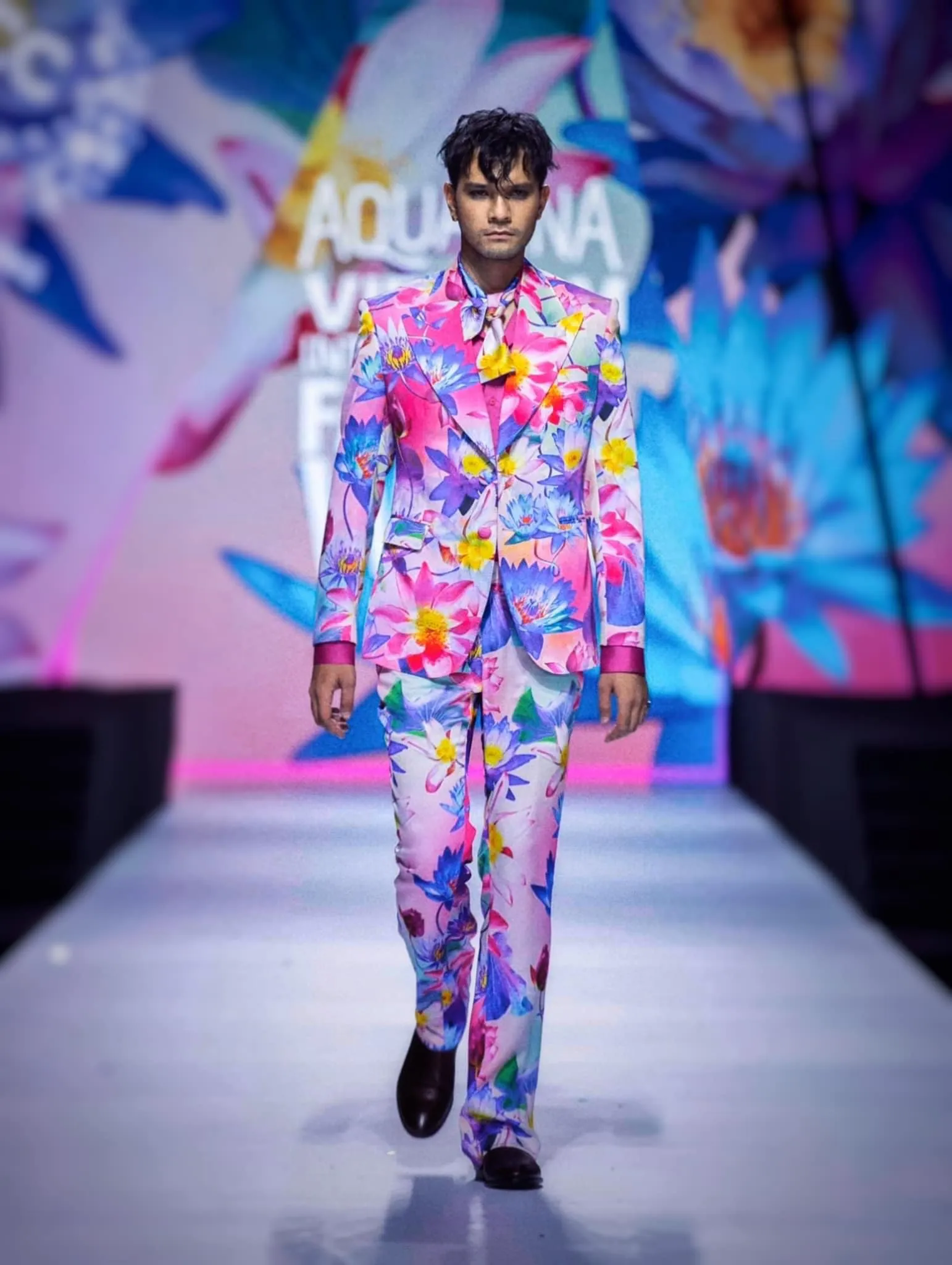 hotboy-nhikolai-dinh-bi-bat-2