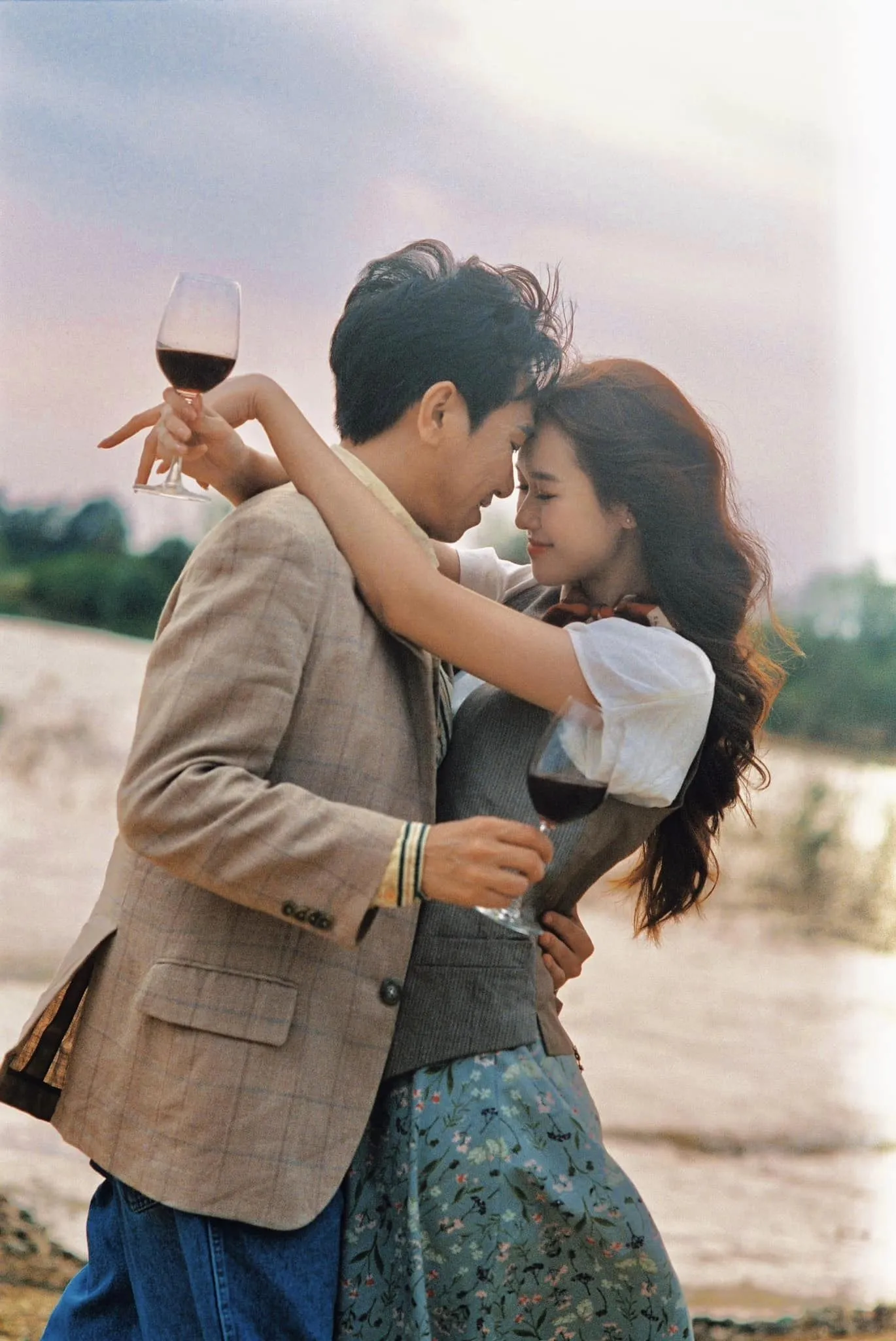 anh-duc-phat-thiep-cuoi-4