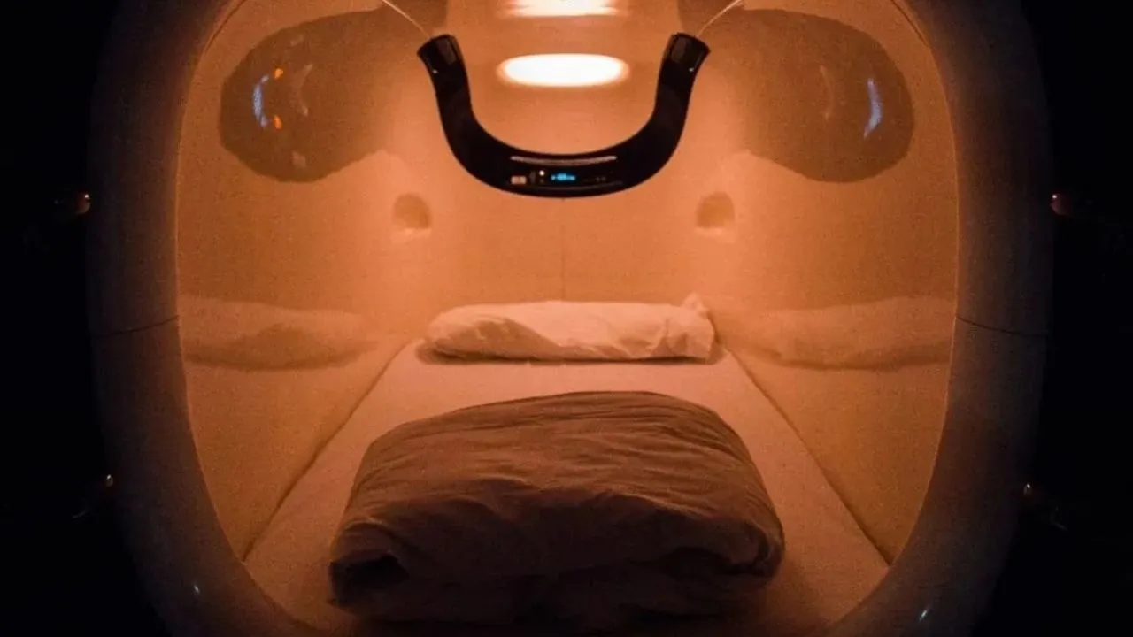 ro-trao-luu-thue-nha-xuong-cap-100-nghin-dong-ngay-de-o-co-duy-nhat-chiec-giuong-ngu-gioi-tre-keo-nhau-di-thue (2)