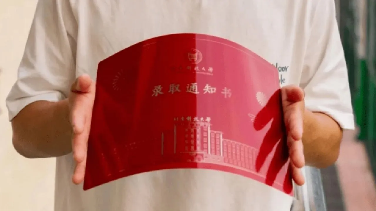 Giay-bao-trung-tuyen-chuan-truong-nguoi-ta-dep-den-doc-la-nhin-la-muon-di-hoc-ngay (3)