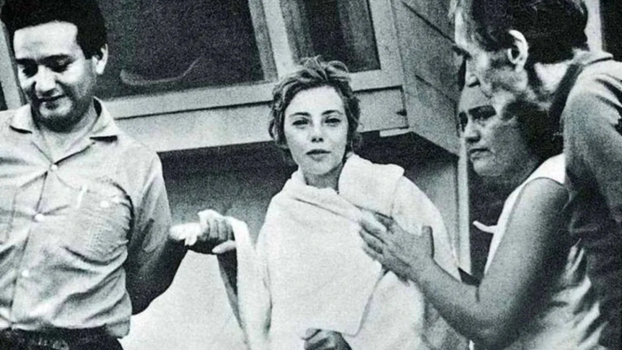 Co-gai-roi-khoi-may-bay-o-do-cao-3000m-Khong-nhung-song-sot-ma-con-co-nhieu-su-that-kho-tin