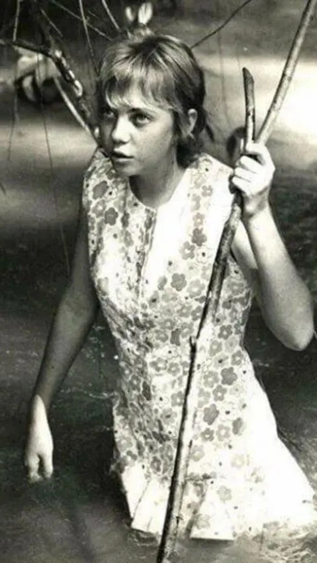 Co-gai-roi-may-bay-o-do-cao-3000m-Khong-nhung-song-sot-ma-con-co-nhieu-su-that-kho-tin