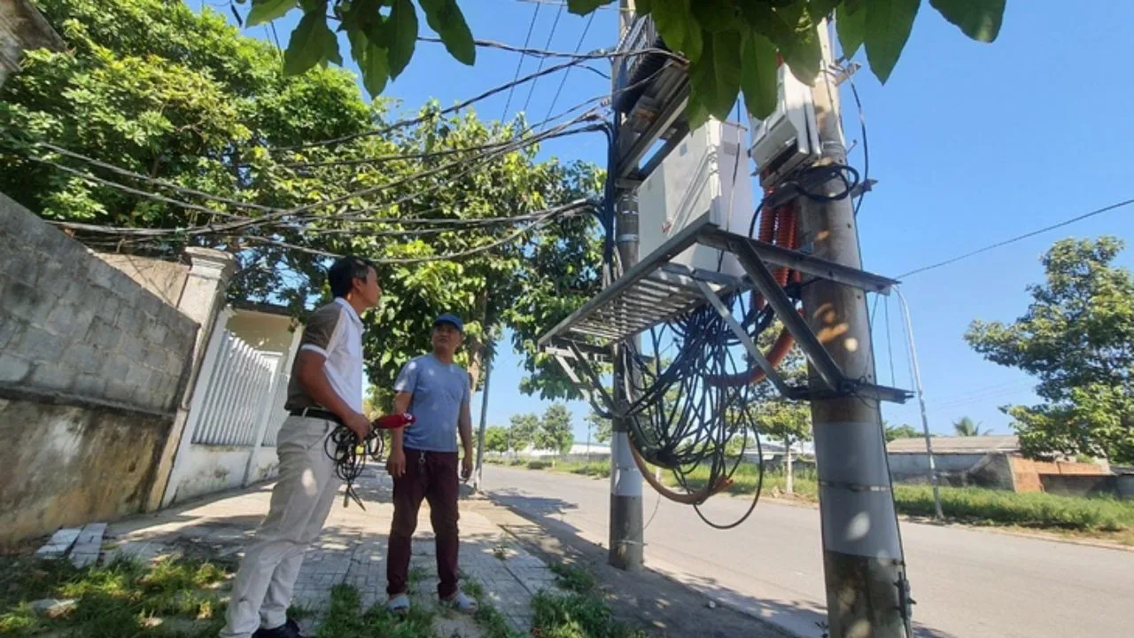 Chuyen-la-doanh-nghiep-phai-nop-phat-khi-su-dung-it-dien (1)