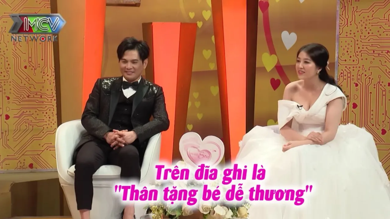 ca-si-lam-hung-hon-nhan-vien-man-hon-15-nam-xem-khong-den-duoc-voi-vo-vi-su-co-nham-nguoi (2)