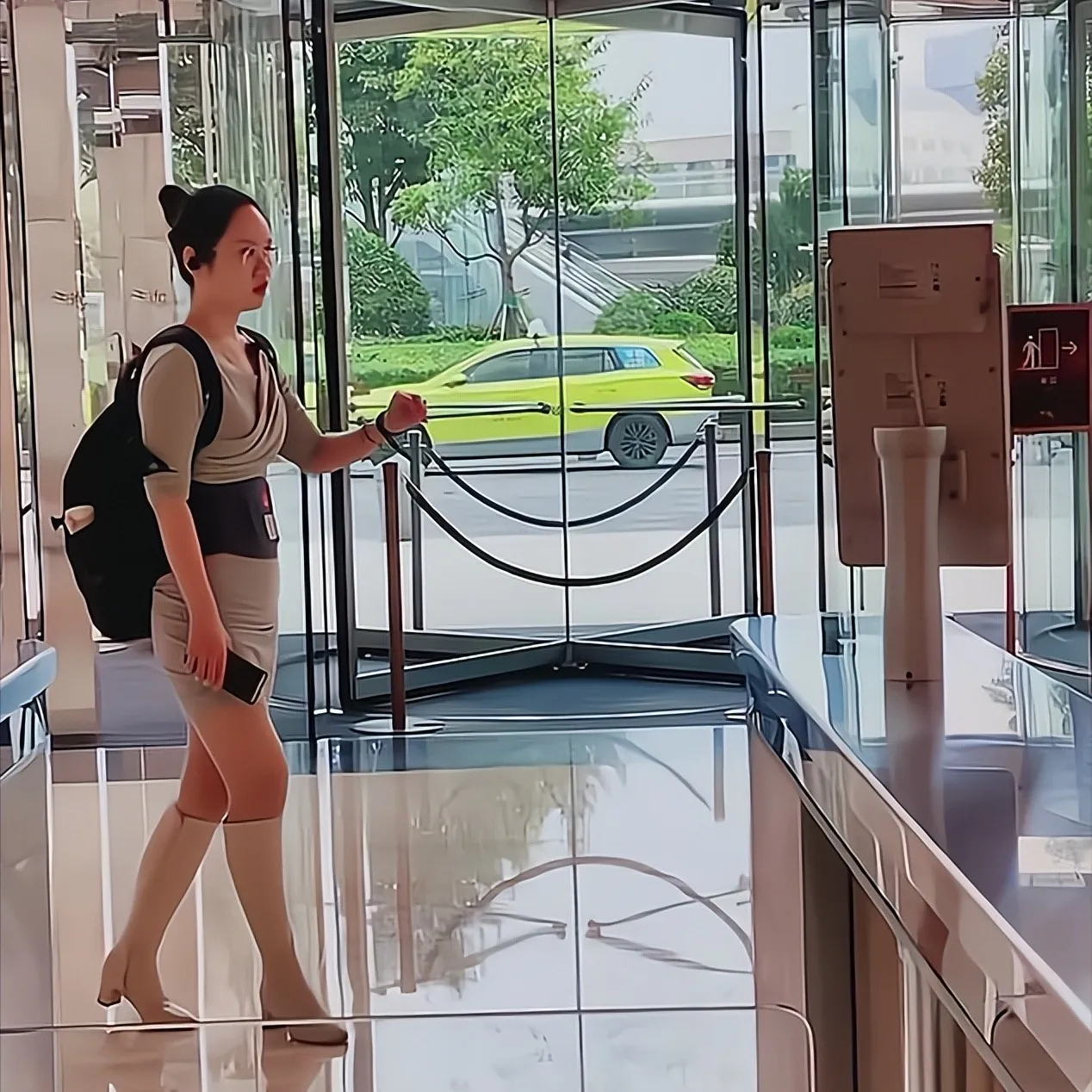 0645bbd7dc2b4aed8128a27248d93663