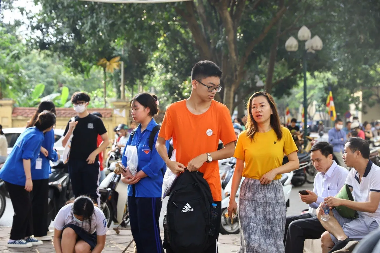 photo-20-16856507320641394770542