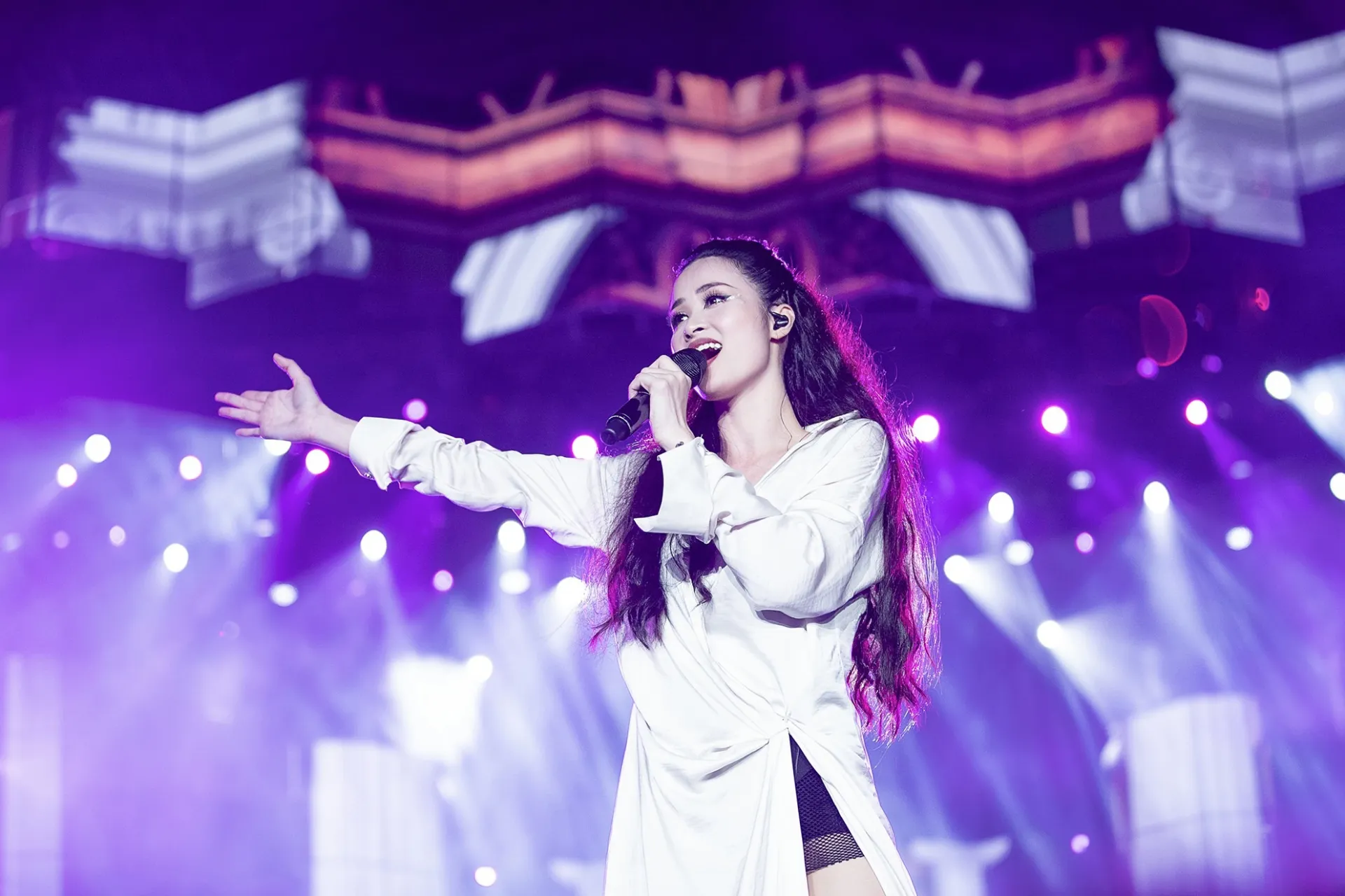 yeah1-chi-dep-dap-gio-re-song-du-doan-3