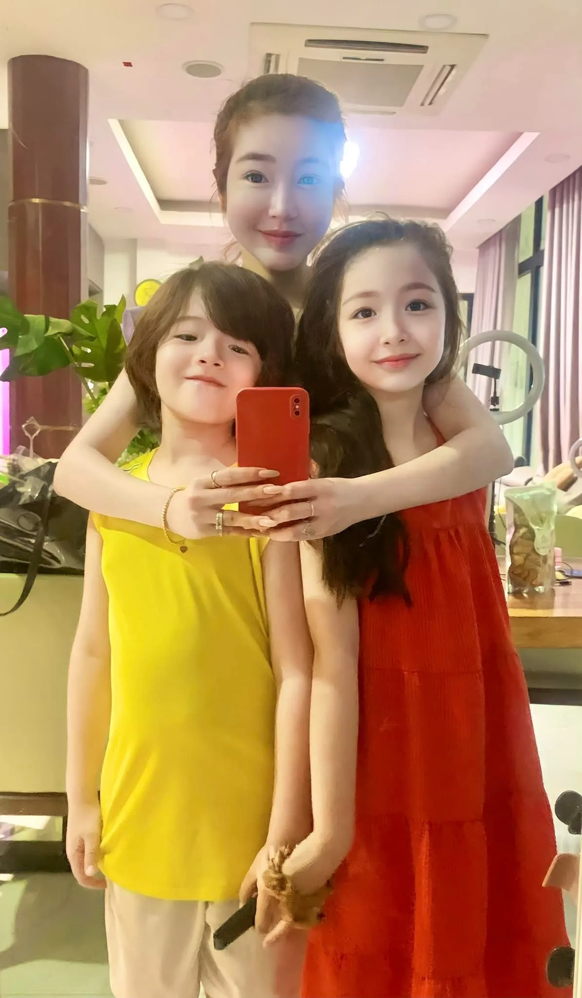 350343168_1638226470028098_74155