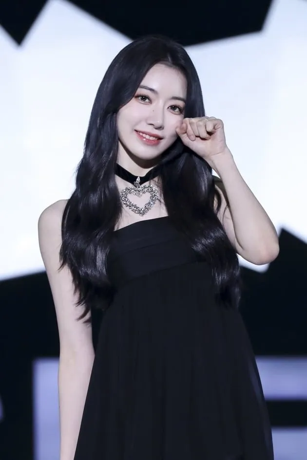 yeah1-sakura-bi-anti-fan-de-doa-tan-cong-2