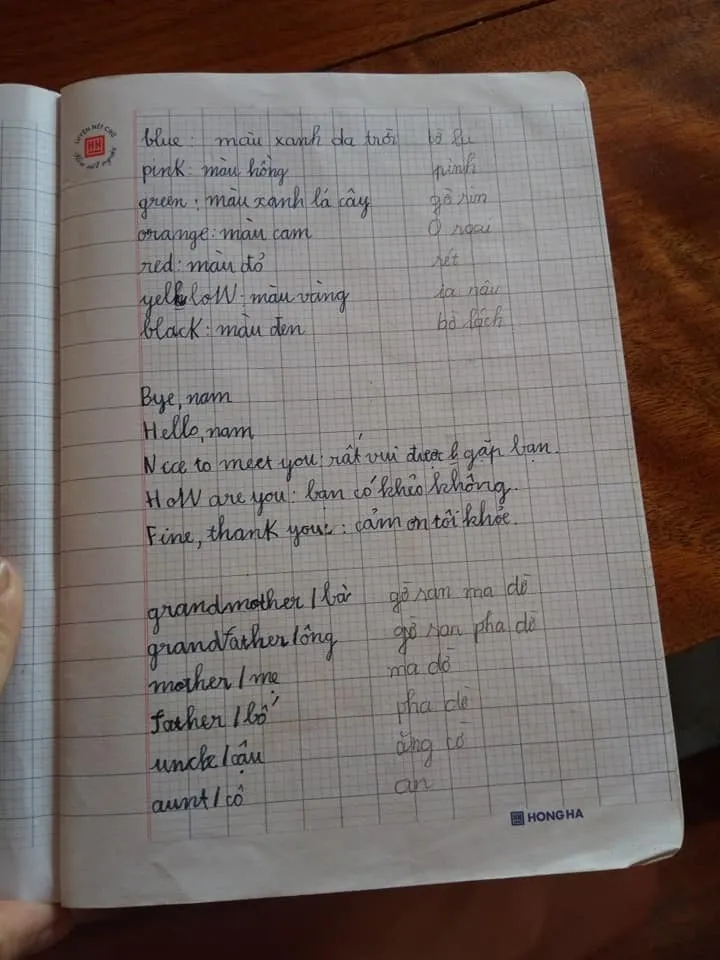 yeah1-tranh-cai-tieng-anh-phien-am-tieng-viet (2)