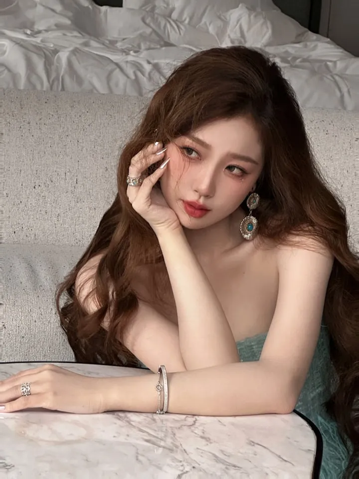 yeah1-ngu-thu-han-va-tong-uy-long-dien-do (4)