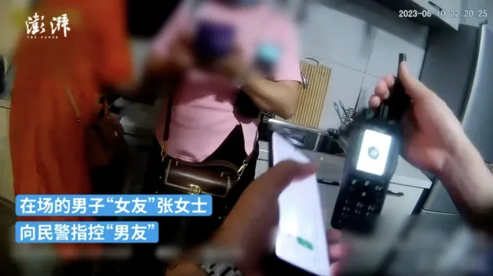 yeah1-gia-dai-gia-lua-tien-8-co-gai (1)