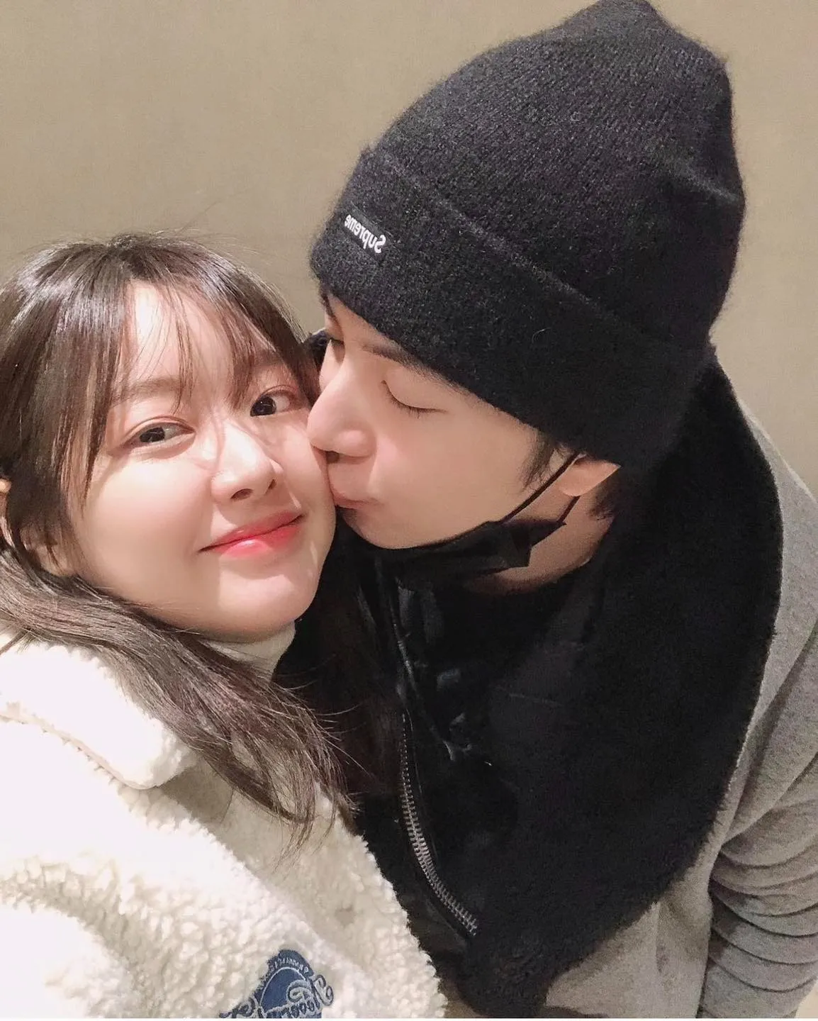 yeah1-hai-ca-si-chuan-bi-ket-hon (3)