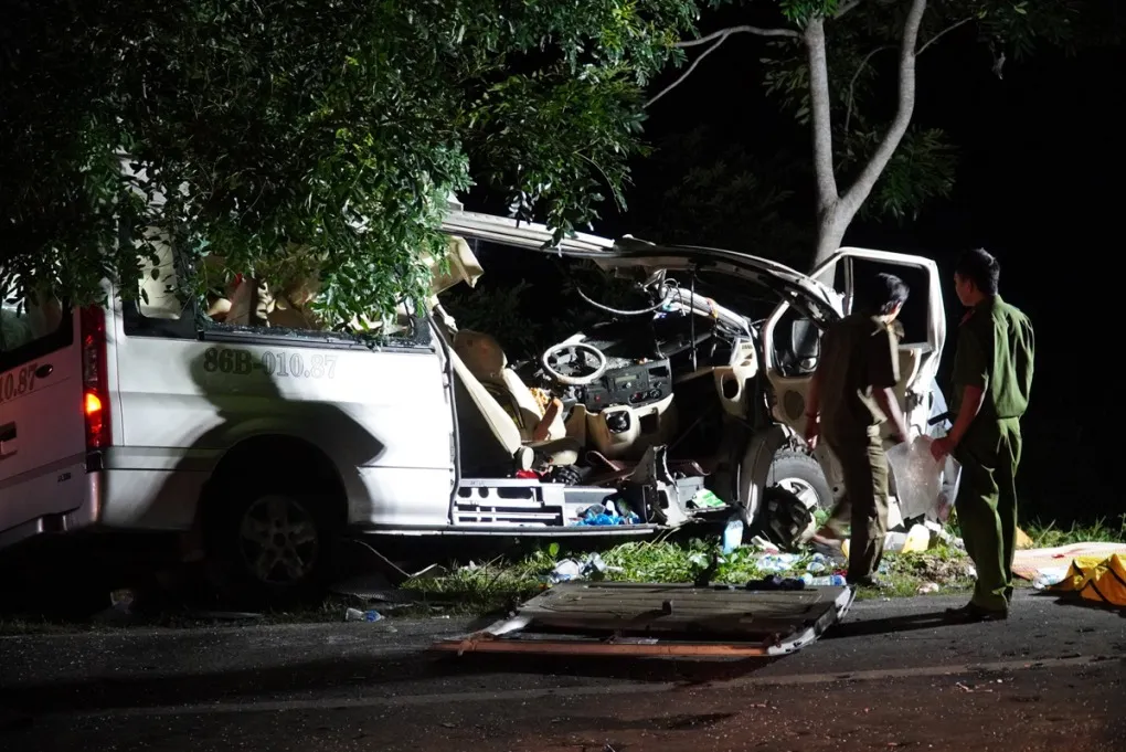 yeah1-lai-xe-ban-dem (3)