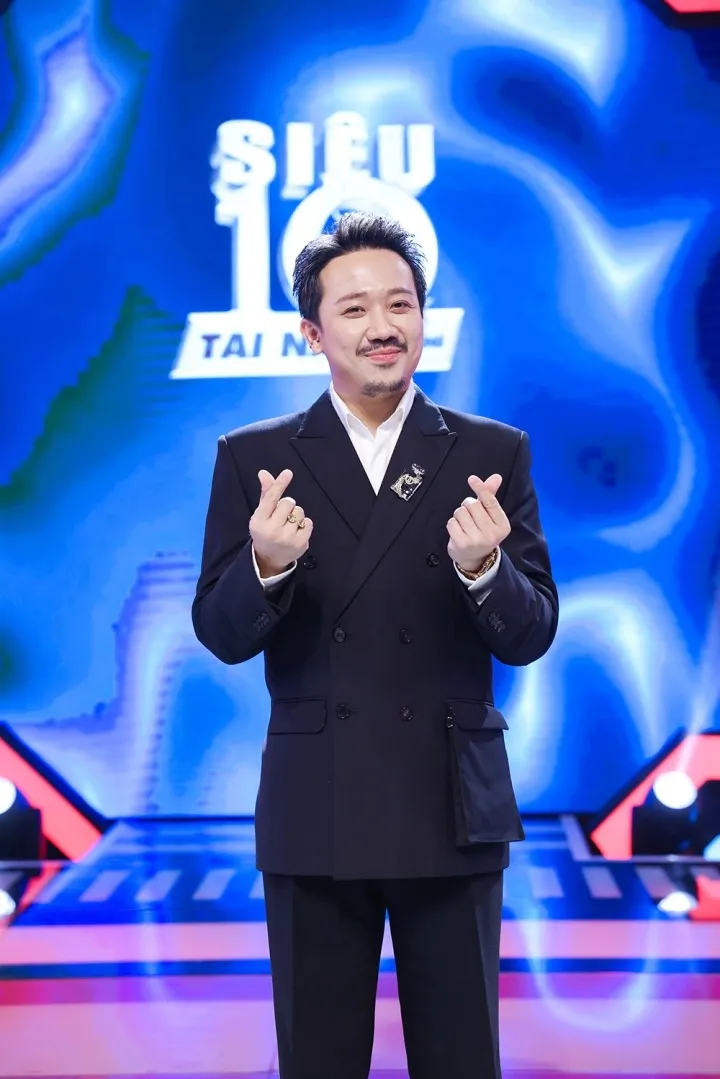 yeah1-tran-thanh-bi-suy-gian-tinh-mach-chan (3)