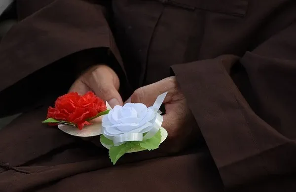 yeah1-hoa-hong-cai-ao (3)