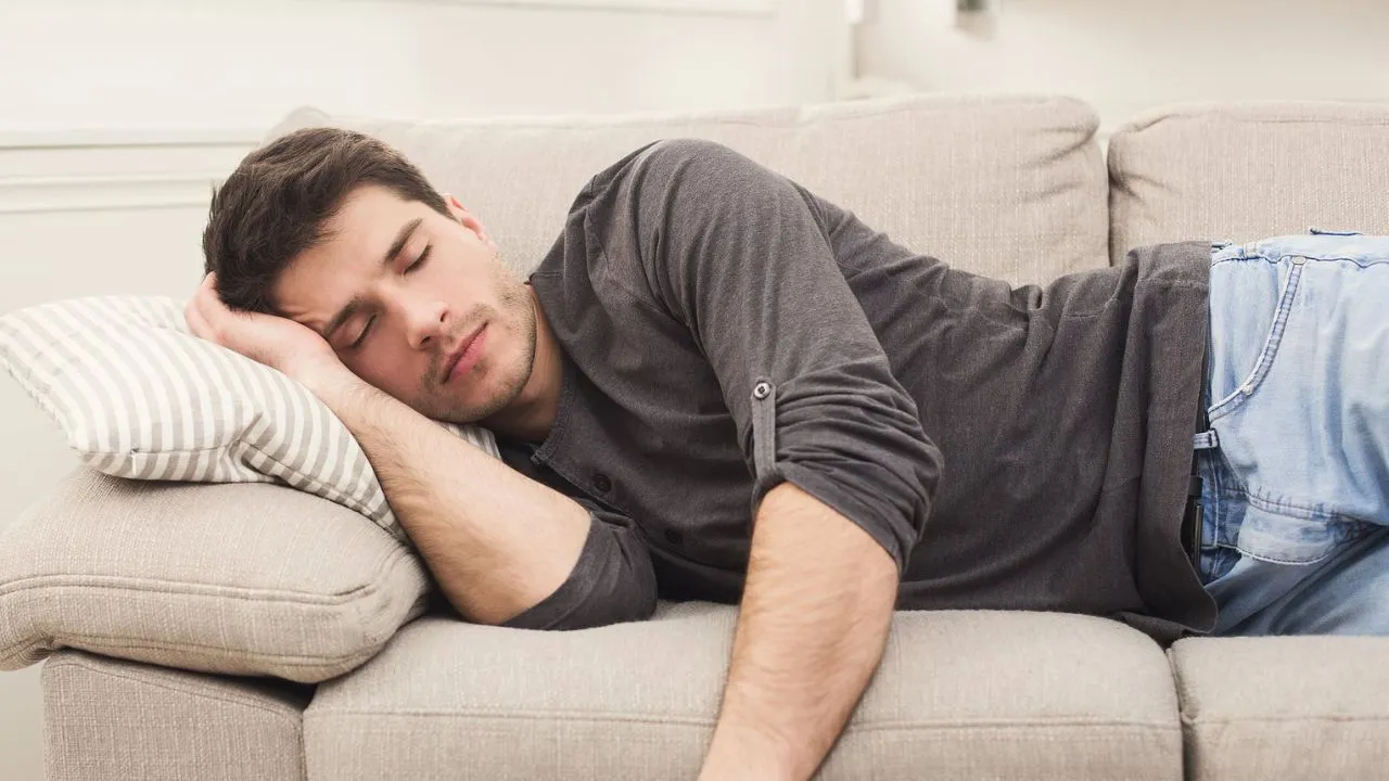 yeah1-ngu-trua-bao-nhieu-phut-la-hop-ly (1)