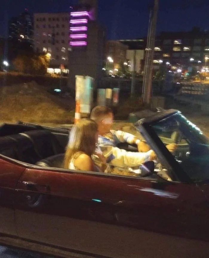 yeah1-taylor-swift-co-ban-trai-moi (6)