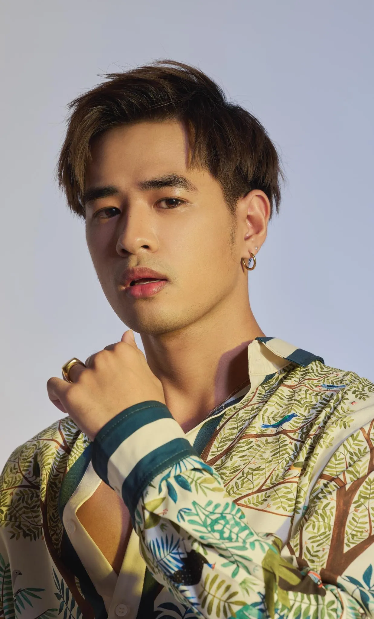 yeah1-khai-dang-tang-can-chong-mat (4)