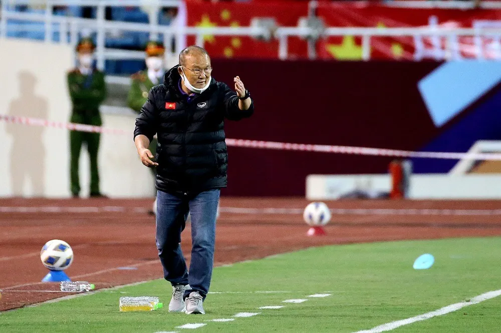 yeah1-singapore-du-dinh-chieu-mo-hlv-park-hang-seo (3)