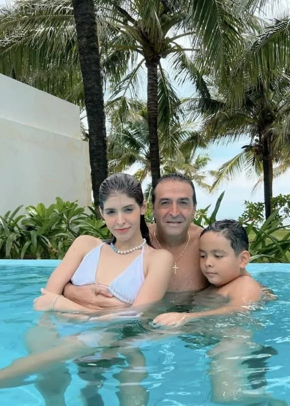 yeah1-an-tay-andrea-aybar (4)