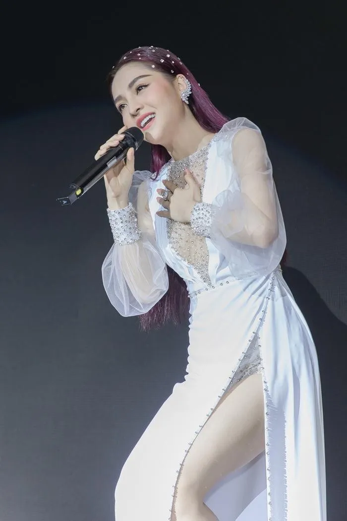 yeah1-saka-truong-tuyen-chia-tay-ban-trai (5)