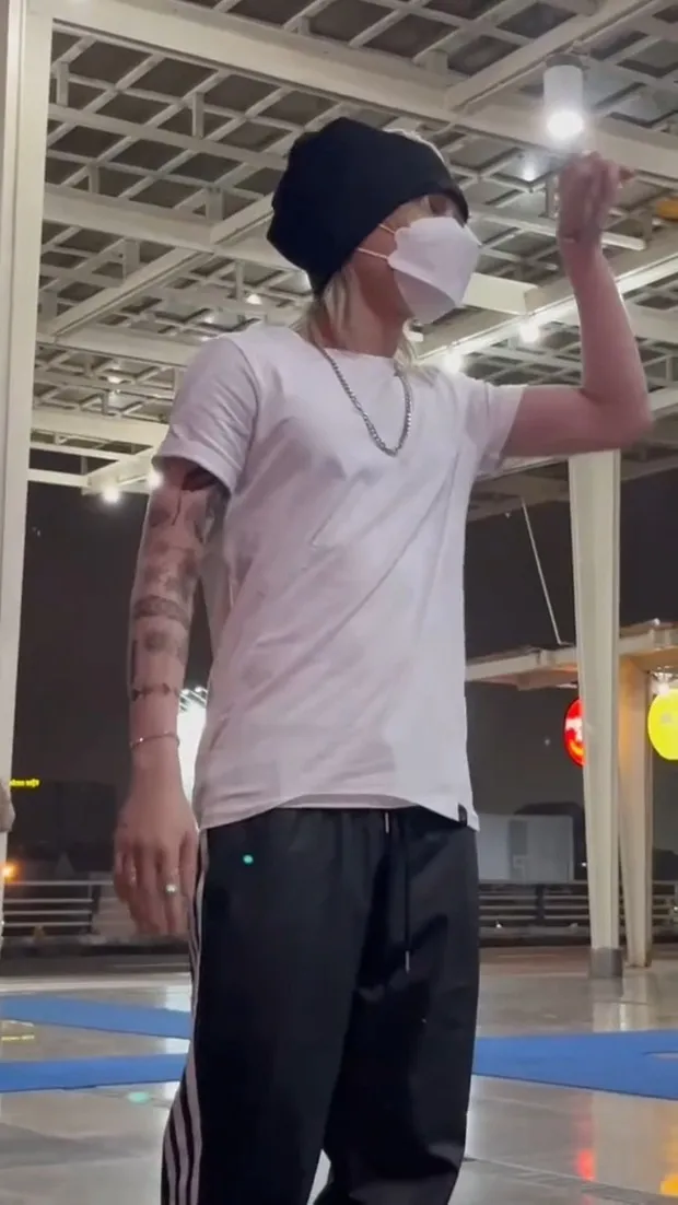 jack-lan-dau-xuat-hien-sau-nghi-van-hen-ho-thuy-ngan (2)