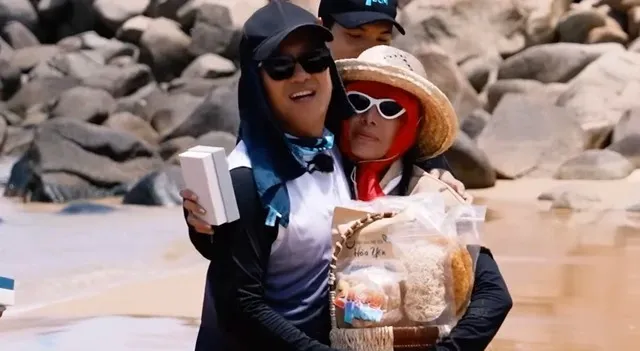 nam-thu-trach-truong-giang (4)