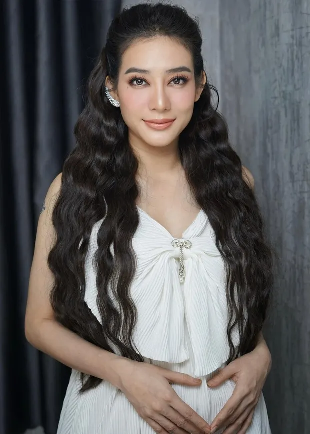 dien-vien-kim-nha-sinh-con-dau-long (5)