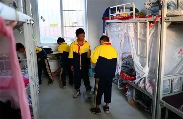 cuoc-song-hien-tai-cua-cau-be-bang-tuyet (3)