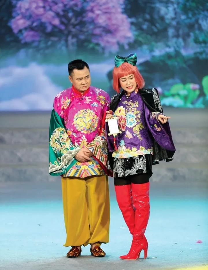 lam-vy-da-la-nghe-si-mien-nam-dau-tien-tham-du-tao-quan (8)