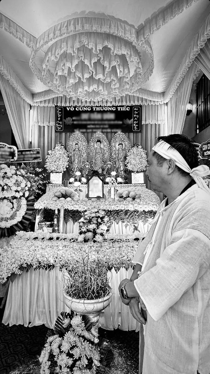 huong-tram-lan-luot-mat-2-nguoi-than-khi-ve-nuoc-co-chia-se-xuc-dong (1)