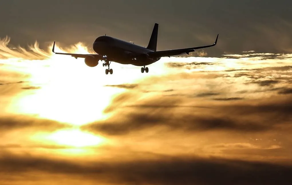 may-bay-roi-xuong-nui (2)