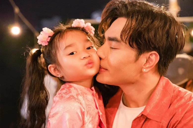 bai-van-ta-bo-cua-con-gai-le-duong-bao-lam-gay-sot (4)