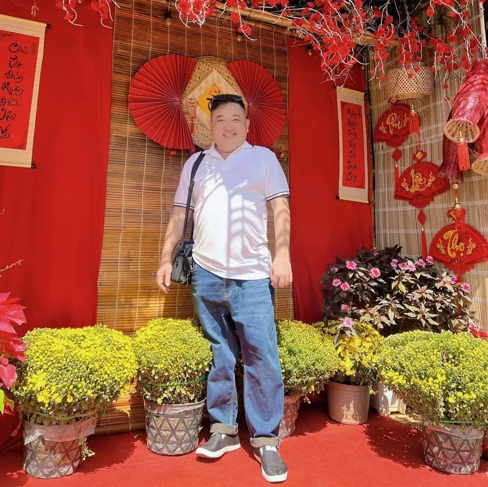 thang-co-dat-phuong-nam-lai-xe-sang-doi-doi (5)