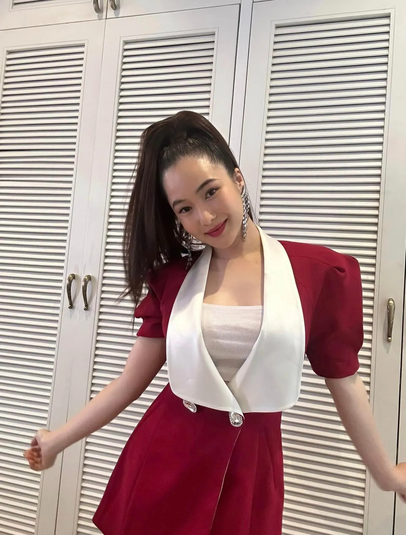 huong-tram-he-lo-hinh-anh-ban-trai (2)