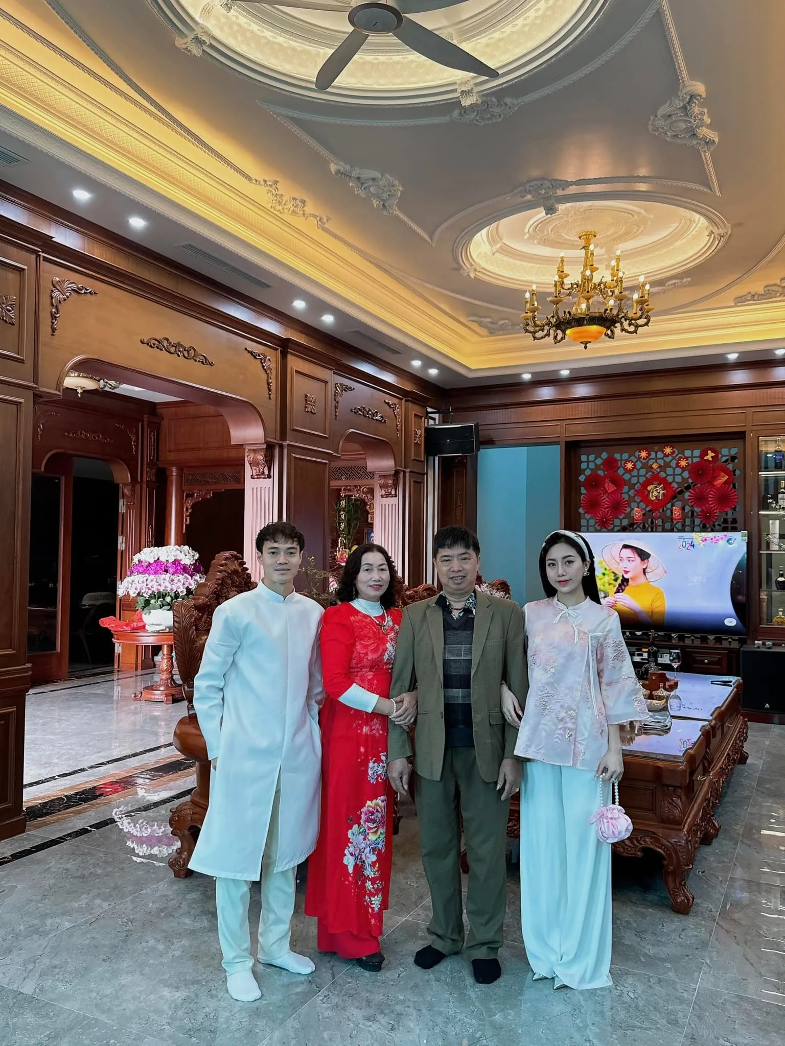 van-toan-don-tet-trong-biet-thu (4)
