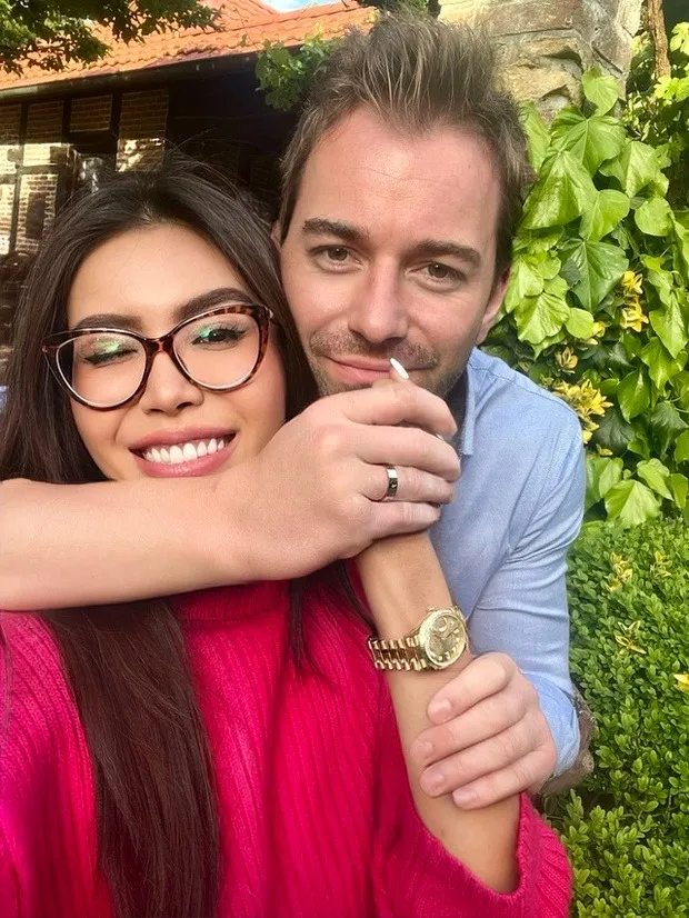 minh-tu-he-lo-anh-cuoi (4)