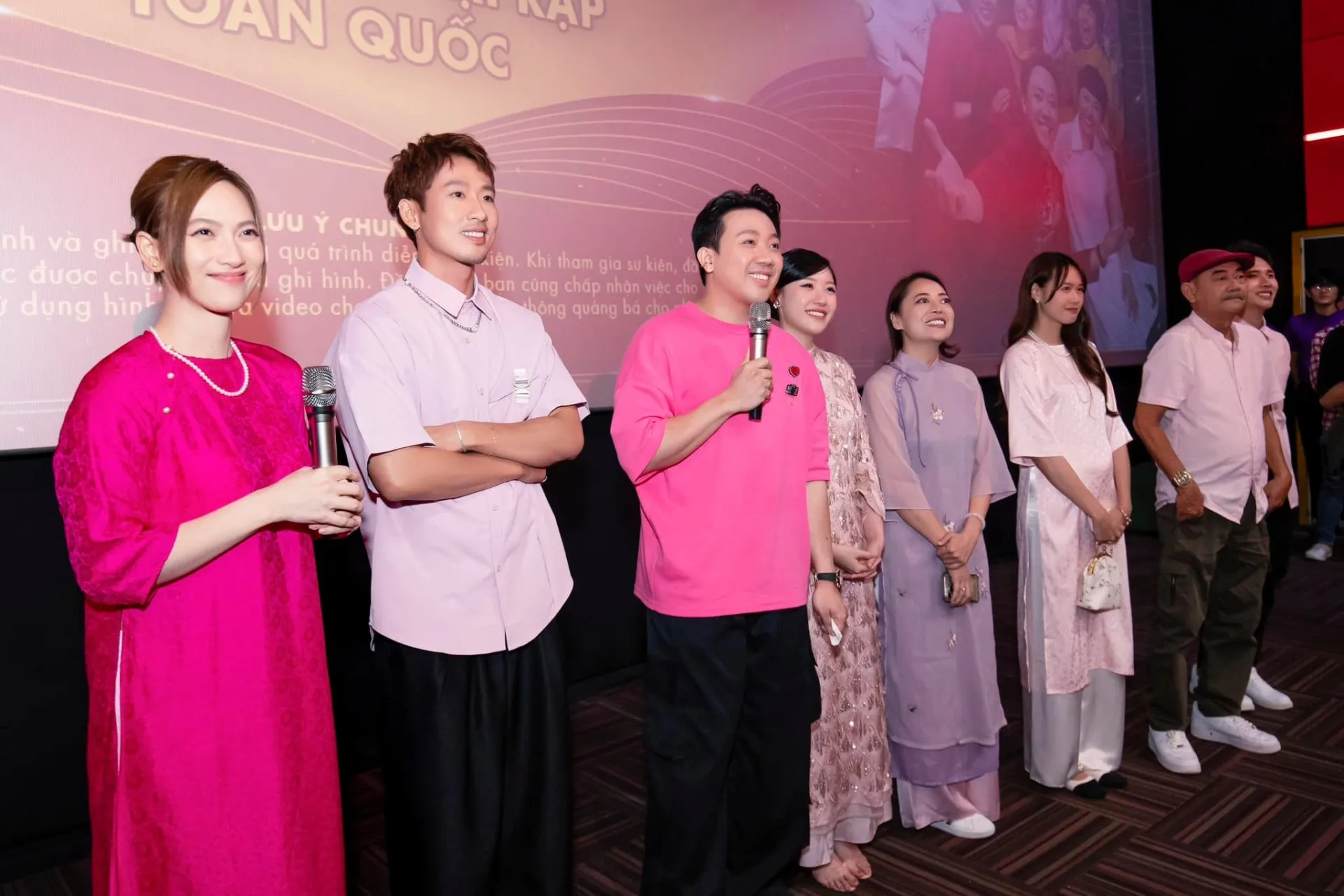 tran-thanh-he-lo-phim-tet-2025