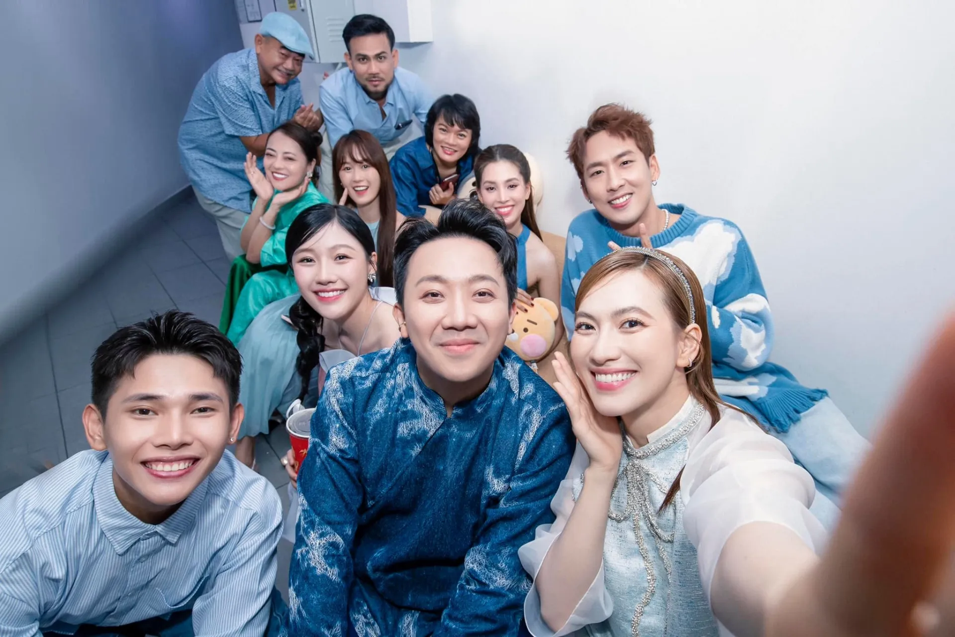 tran-thanh-he-lo-phim-tet-2025 (7)