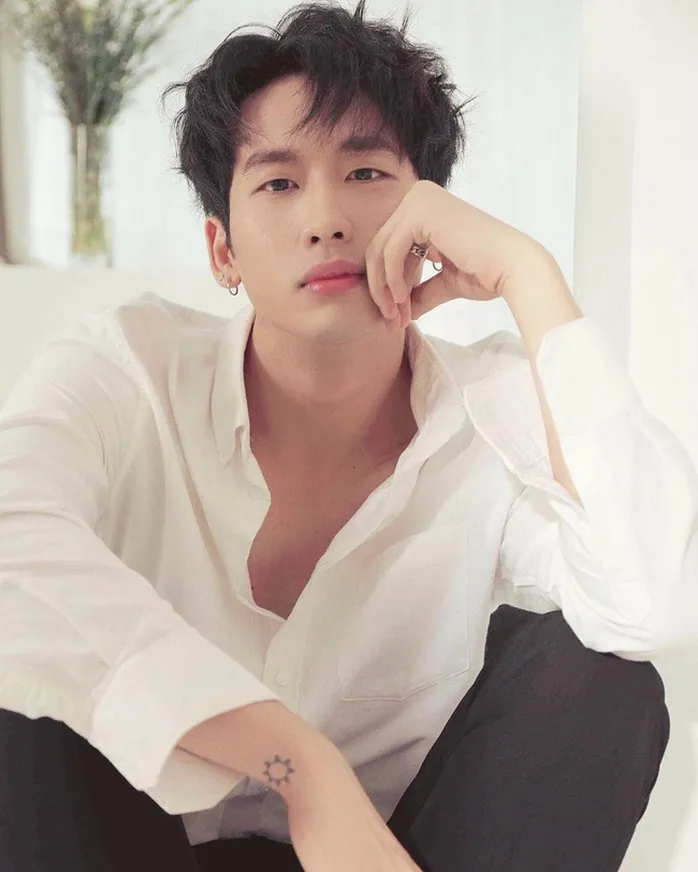 tuan-tran-tung-ban-ve-so-dao-tuoi-tho-co-cuc-it-ai-biet (1)