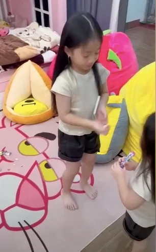 co-ngoi-moi-cua-le-duong-bao-lam-khien-dan-tinh-tram-tro (12)