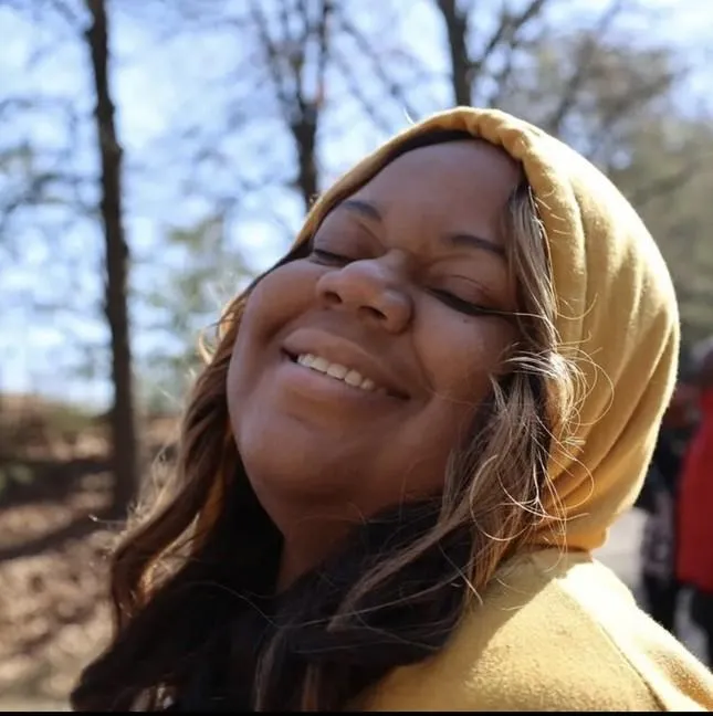 co-gai-kiem-tien-ty-nho-dang-clip-ke-xau-chong-cu (5)