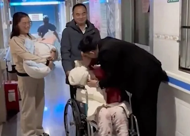 chong-bi-mang-te-tat-vi-khoe-clip-quy-goi-cam-on-vo (2)