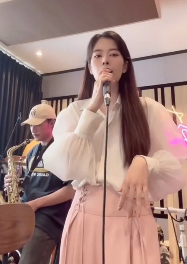 nam-em-thong-bao-roi-xa-mang-xa-hoi (3)