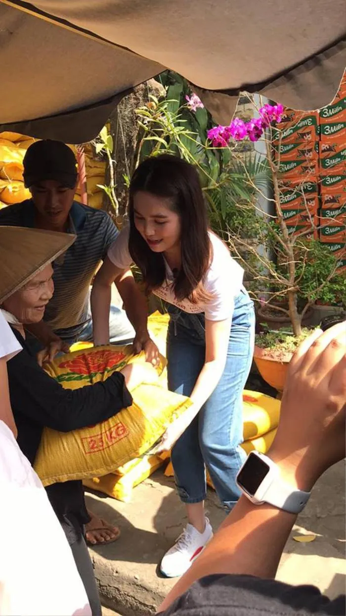 ngoc-trinh-di-tu-thien-sau-bien-co (7)