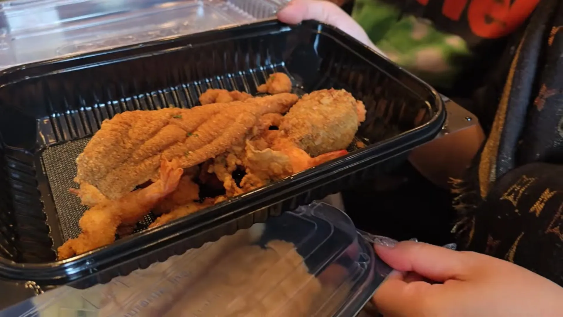 le-duong-bao-lam-di-an-tren-dat-my-phai-mang-do-thua-ve (2)